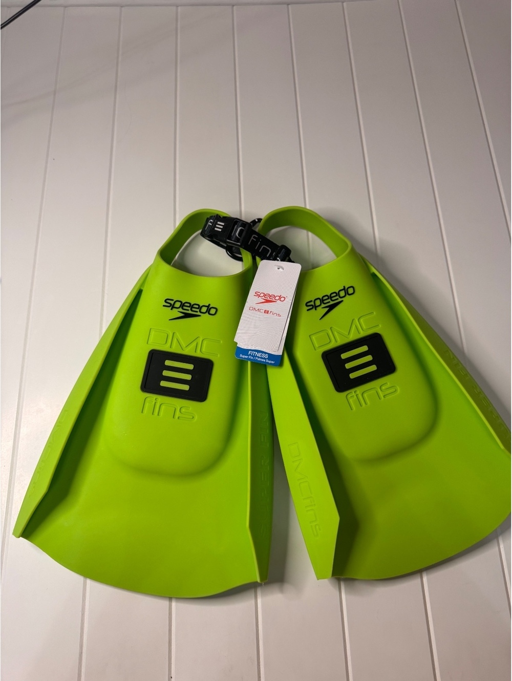 Speedo x DMC Super Fin Size L Mens 10-11 Womens 12-13 Green Fizz NWT $70 MSRP